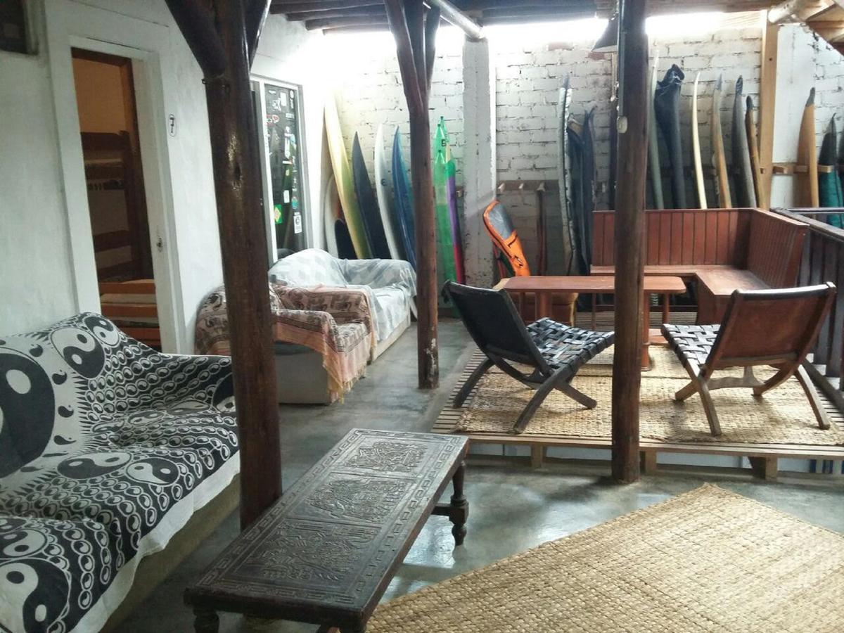 Hostel Tio Richi Surfcamp Punta Hermosa Exterior foto