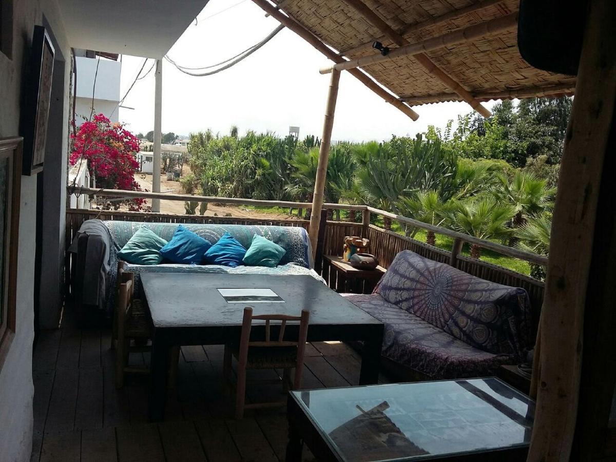 Hostel Tio Richi Surfcamp Punta Hermosa Exterior foto